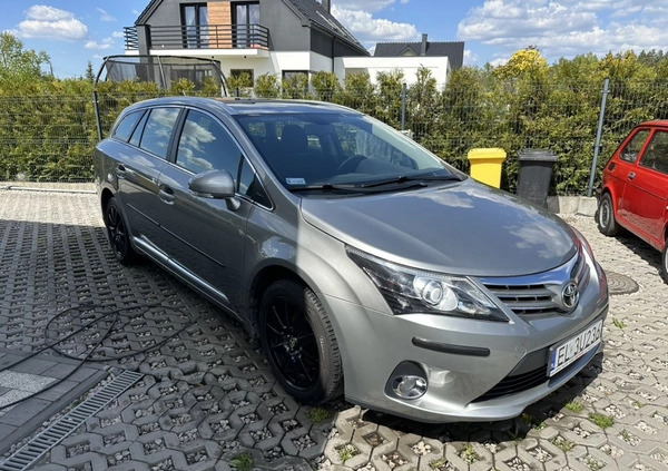 Toyota Avensis cena 36900 przebieg: 230000, rok produkcji 2012 z Łódź małe 211